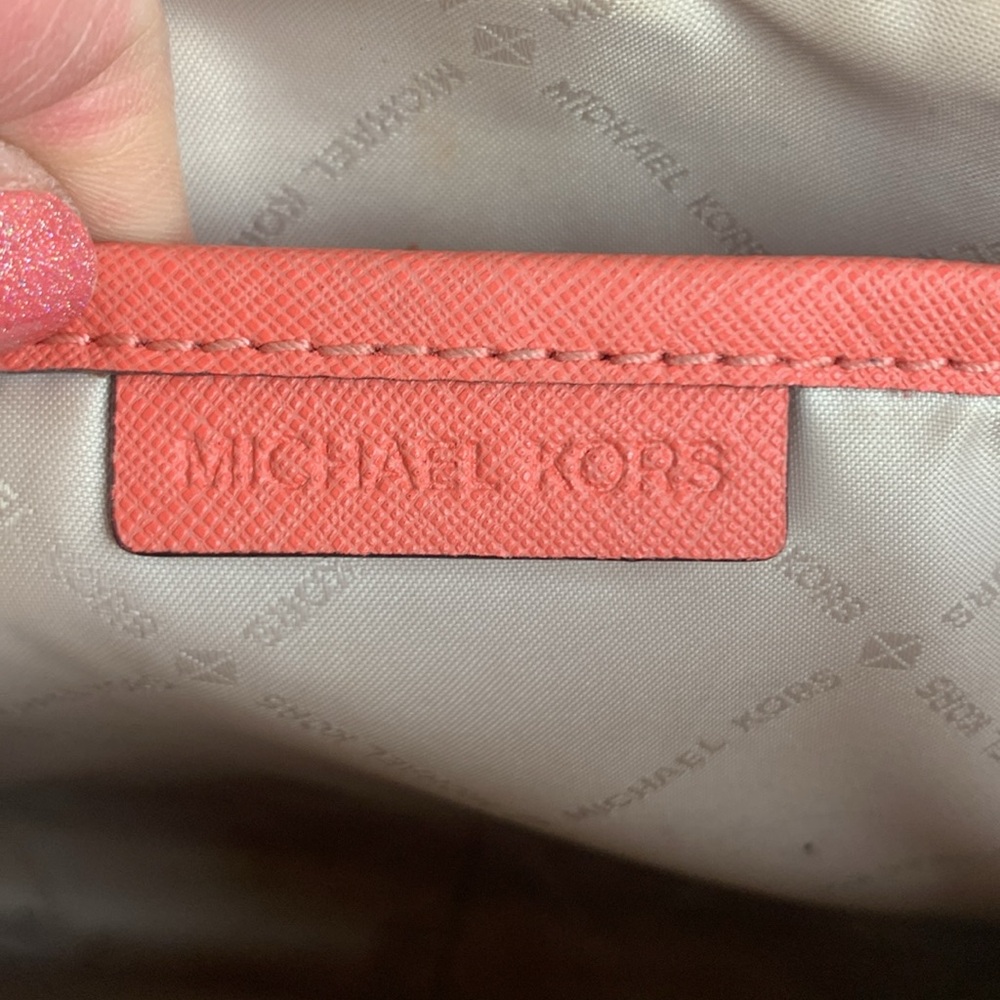 Michael Kors Pink Coral Crossbody Bag Gold chain strap Zip close MK shoulder bag - Picture 10 of 16